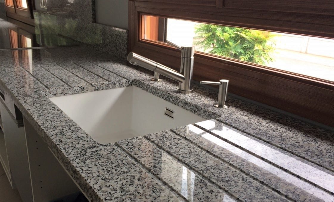 Blanc Perle — Granit UNIVMAR — Applications